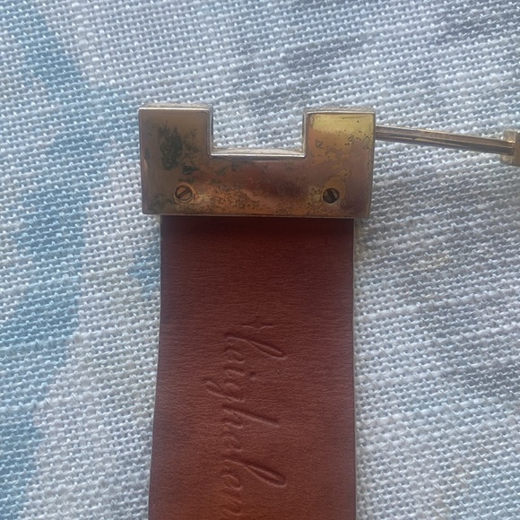 Leighelena wide leather cuff - Picture 9 of 11